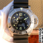 PANERAI SUBMERSIBLE PAM 00194 VS FACTORY