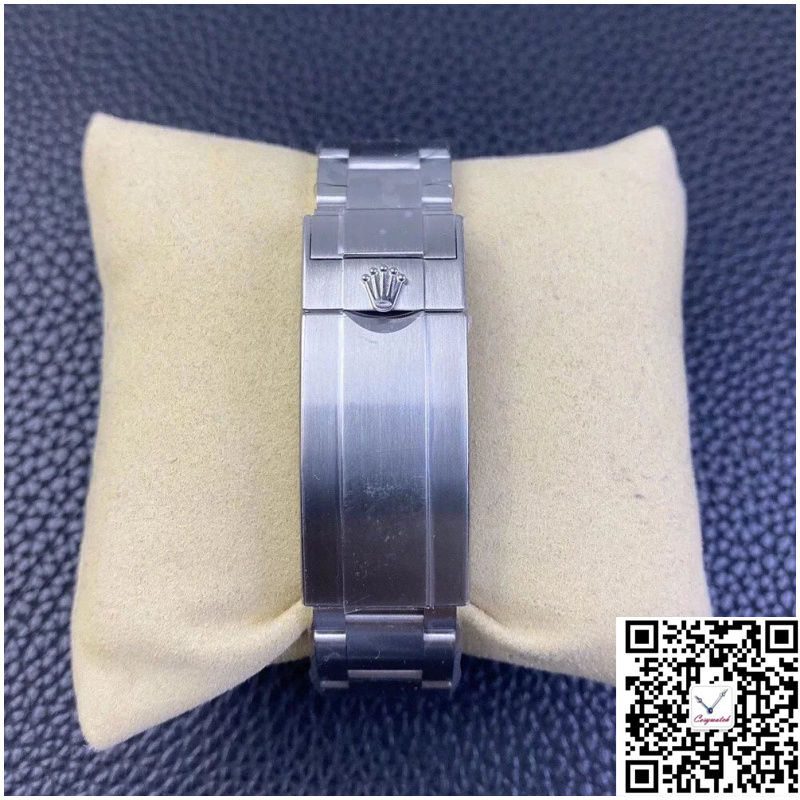 3235 Clean Factory m126610