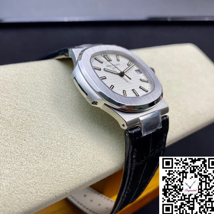 PATEK PHILIPPE NAUTILUS 5711 3K FACTORY WHITE DIAL NAUTILUS 5711 3K FACTORY