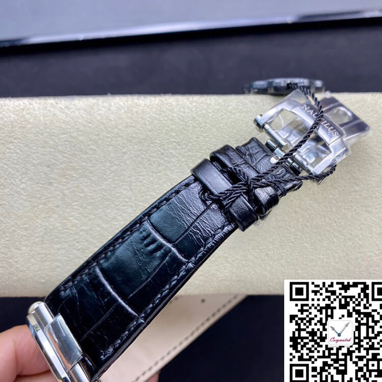 PATEK PHILIPPE NAUTILUS 5711 3K FACTORY WHITE DIAL NAUTILUS 5711 3K FACTORY