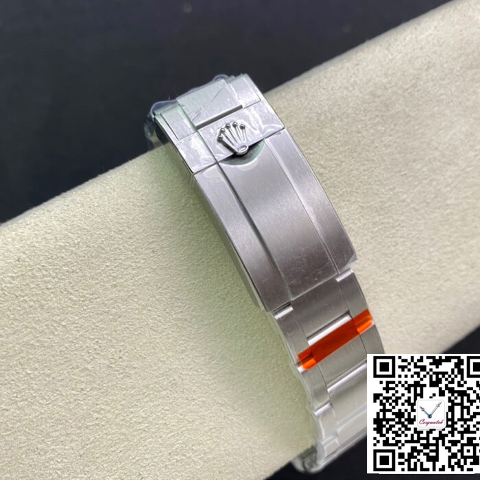 EW FACTORY BLACK DIAL