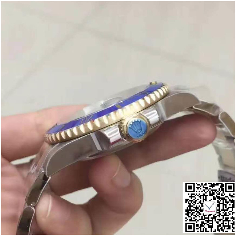 Watch Submariner