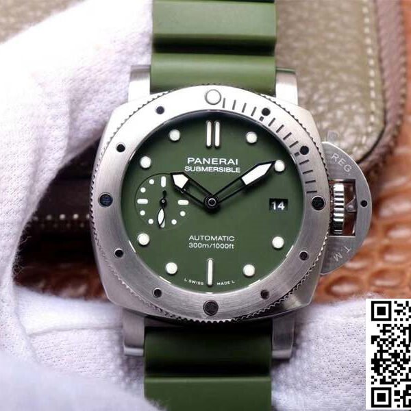 PANERAI SUBMERSIBLE VERDE MILITARE