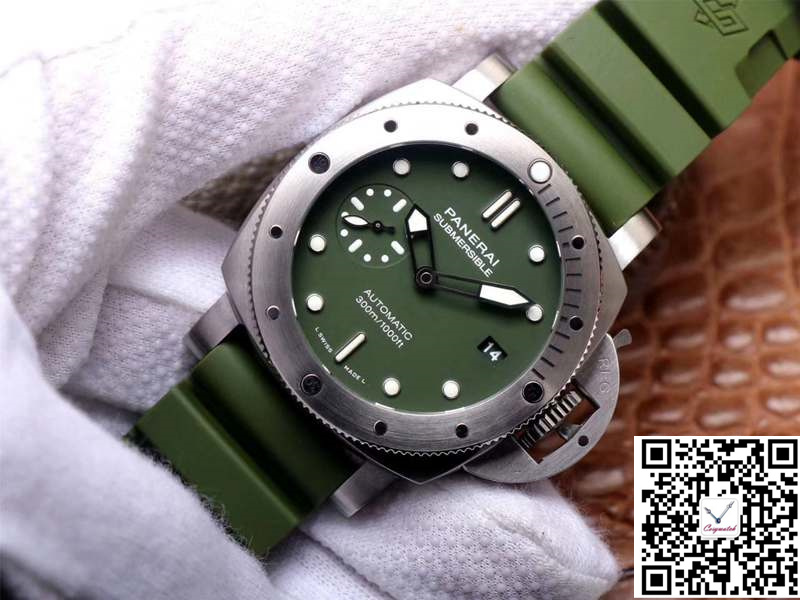 PANERAI SUBMERSIBLE VERDE MILITARE