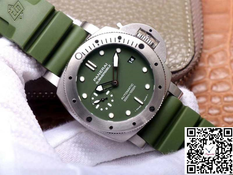 PANERAI SUBMERSIBLE VERDE MILITARE