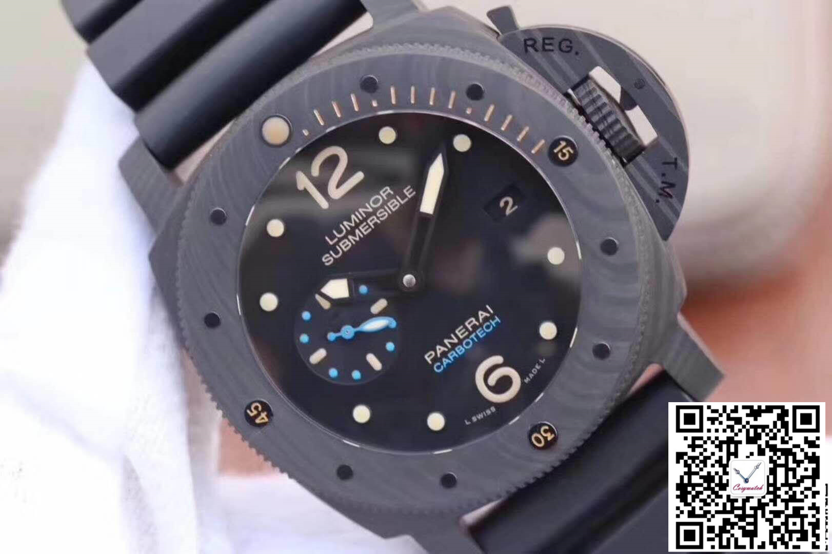 PANERAI LUMINOR SUBMERSIBLE 1950 PAM616 VS FACTORY BLACK DIAL PANERAI LUMINOR SUBMERSIBLE 1950 PAM616