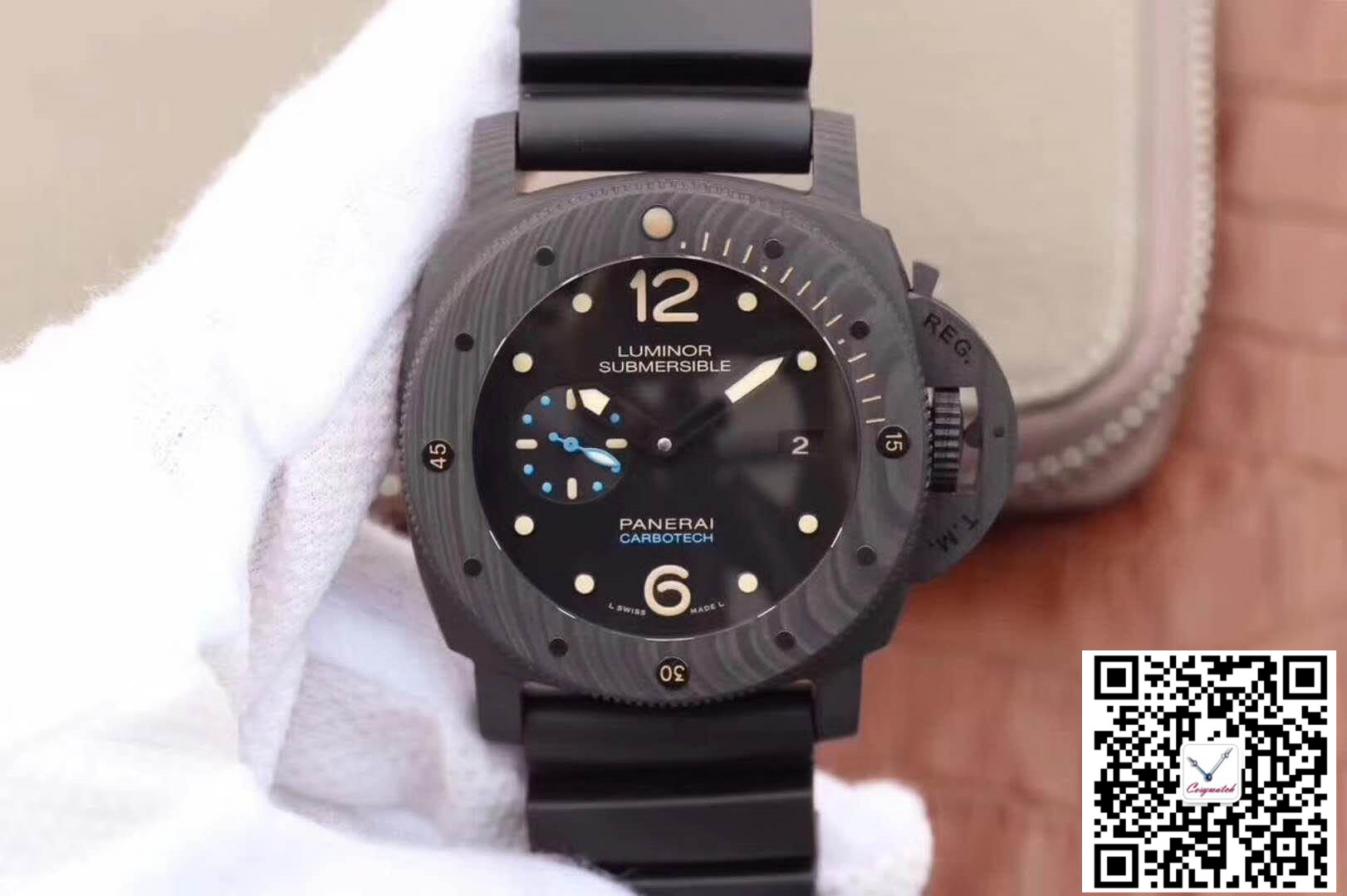 PANERAI LUMINOR SUBMERSIBLE 1950 PAM616 VS FACTORY BLACK DIAL PANERAI LUMINOR SUBMERSIBLE 1950 PAM616