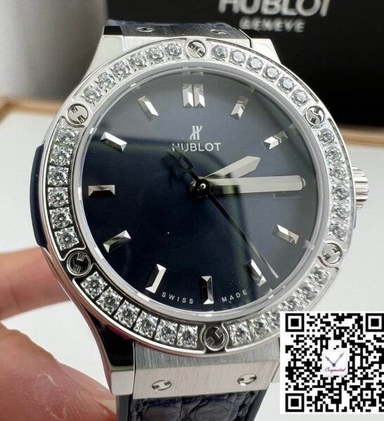 Hublot Classic Fusion 33MM Quartz Movement HB Factory Blue Strap