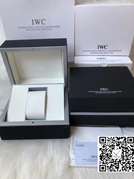 IWC box