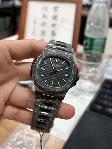 Patek Philippe Nautilus 5711 Black Dial 40mm DIW Factory 1:1 Super Clone