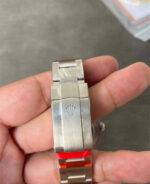 Rolex Oyster Perpetual M124300-0001 VS Factory Silver Dial 41mm Super Clone - Image 4