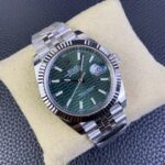 Rolex Datejust 126334-0030 Green Dial 41mm Clean Factory - Image 4