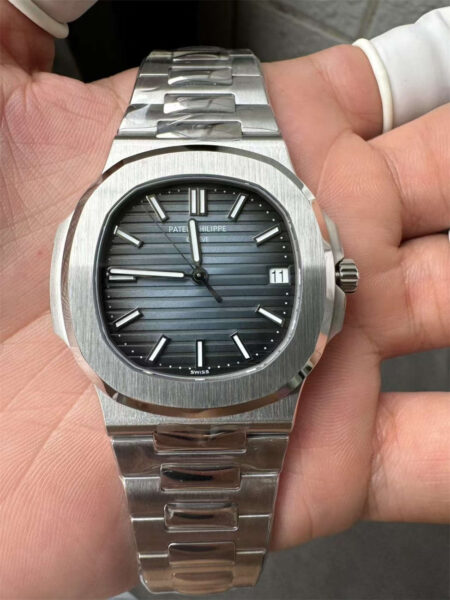 Patek Philippe Nautilus 5711 40mm Blue Dial DDF Factory Top Clone
