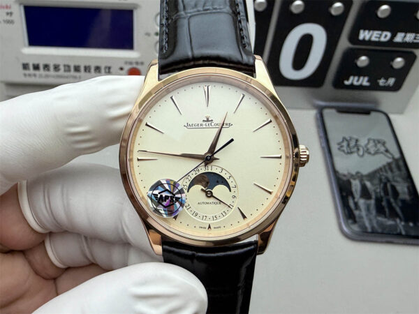 Jaeger-LeCoultre Master Silver Dial 39mm 1:1 Super Clone