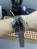 Omega Seamaster Brown Dial 42mm No Time To Die VS Factory 1:1 Super Clone - Image 8