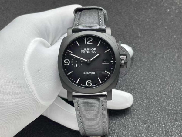 Panerai Luminor 44mm VS Factory Super Clone