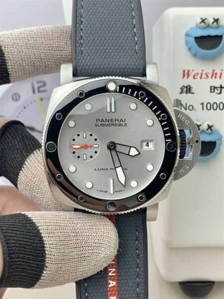 Panerai Submersible VS Factory 44mm Super Clone