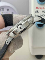 Panerai Submersible VS Factory 44mm Super Clone - Image 4