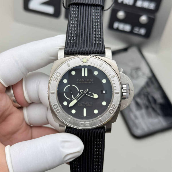Panerai Submersible VS Factory 47mm Top Clone