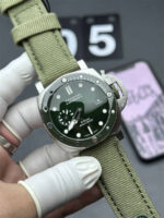 VS Factory Panerai Submersible Green Dial 44mm 1:1 Super Clone - Image 2