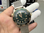 Omega Seamaster Green Dial 42mm VS Factory 1:1 Super Clone - Image 3