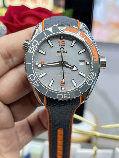 Omega 43.5mm VS Factory Top Clone
