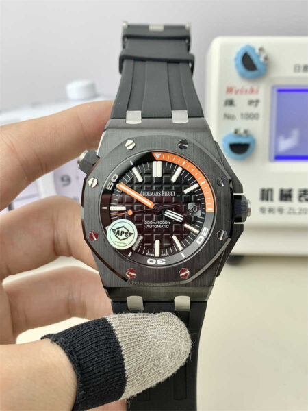 Audemars Piguet Royal Oak Offshore 15707 Black Dial 42mm APS Factory