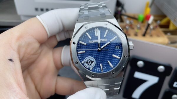 Audemars Piguet Royal Oak 15510 41mm Blue Dial Top Clone