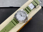 Panerai Submersible White Dial 44mm VS Factory - Image 4