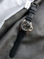 Panerai Submersible 44mm Black Dial VS Factory Super Clone - Image 5