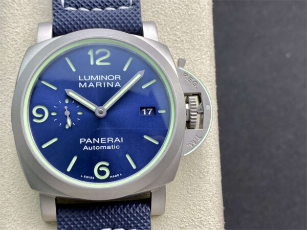 Panerai Blue Dial 44mm VS Factory 1:1 Super Clone