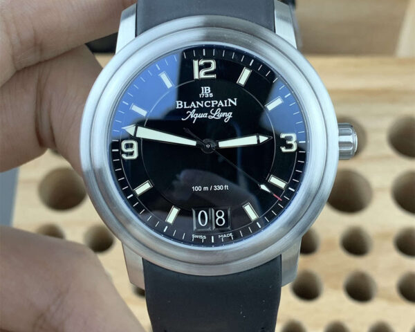 Blancpain 2850B-1130 Black Dial 40mm 1:1 Super Clone