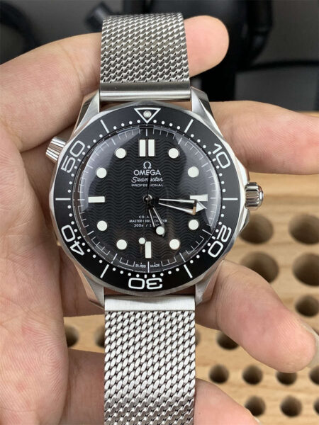 Omega Seamaster 42mm Black Dial VS Factory Super Clone