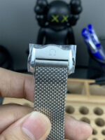 Omega Seamaster 42mm Black Dial VS Factory Super Clone - Image 4