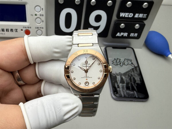 Omega Constellation 131.20.29.20.52.002 Silver Dial 29mm TW Factory