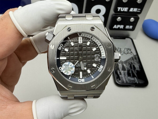 Audemars Piguet Royal Oak Offshore 15720 Grey Dial 42mm 1:1 Super Clone