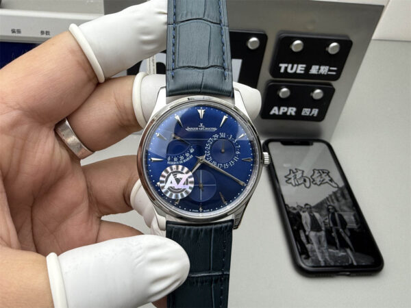 Jaeger-LeCoultre Master AZ Factory Blue Dial 39mm Top Clone