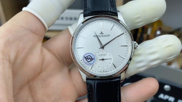 Jaeger-LeCoultre Master 39mm White Dial APS Factory Super Clone
