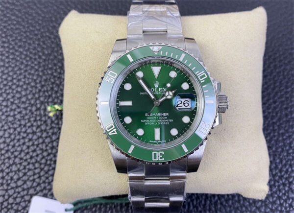 Rolex Submariner 116610LV 40mm Green Dial VS Factory Top Clone