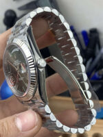 Rolex Day-Date 228239-0033 Olive Green Dial VS Factory 1:1 Super Clone - Image 4