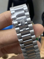 Rolex Day-Date 228239-0076 Blue Dial VS Factory Super Clone - Image 5