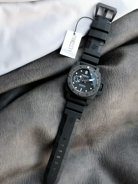 VS Factory Panerai Black Dial 42mm Series PAM02231 Carbon Fibre