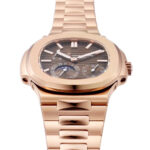 Patek Philippe Nautilus 40mm - Image 3