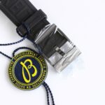Breitling V4V3 Upgraded Includes Boutique - Image 9