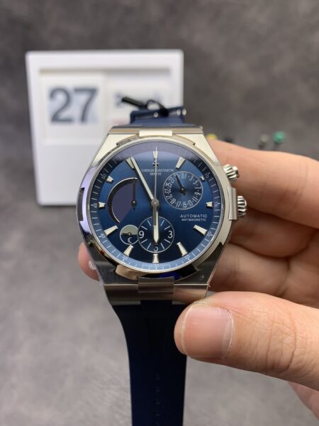 Vacheron Constantin Overseas