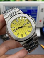 Patek Philippe Nautilus - Image 2