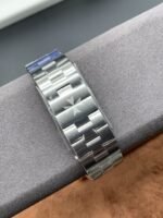 Vacheron Constantin Overseas - Image 5
