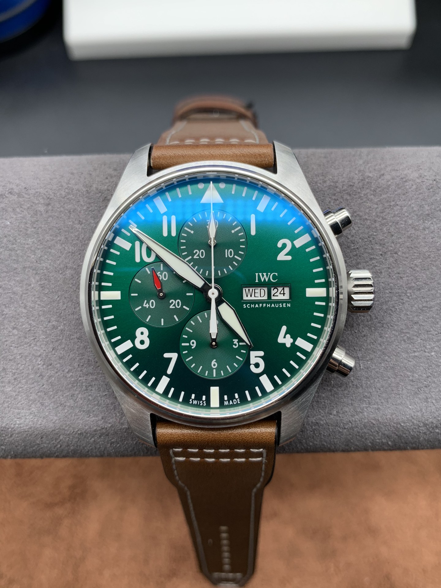i1655281271_1846_0 IWC Pilot - Image 1
