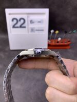 Vacheron Constantin Overseas - Image 2