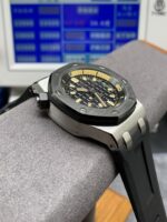Audemars Piguet Royal Oak - Image 4